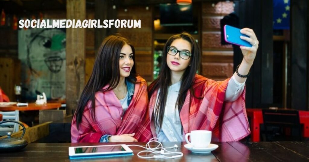 SocialMediaGirlsForum: A Hub for Fashion, Inclusivity, and Tech-Driven Trends