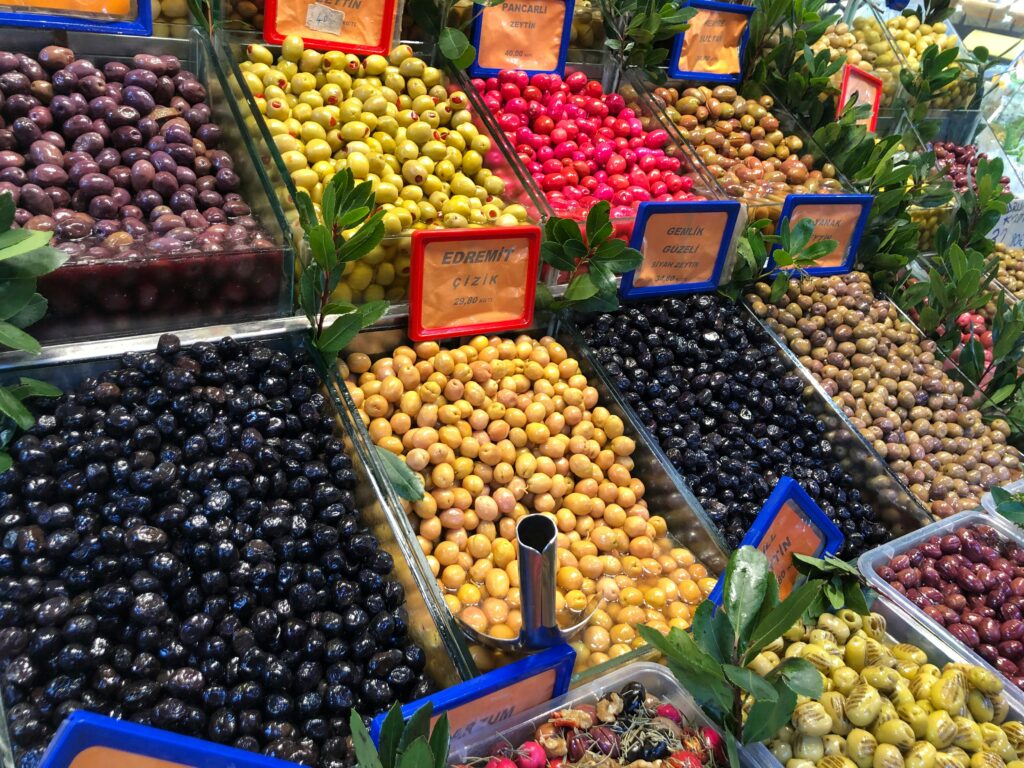 Žižole: The Sweet and Tangy Fruit from the Mediterranean