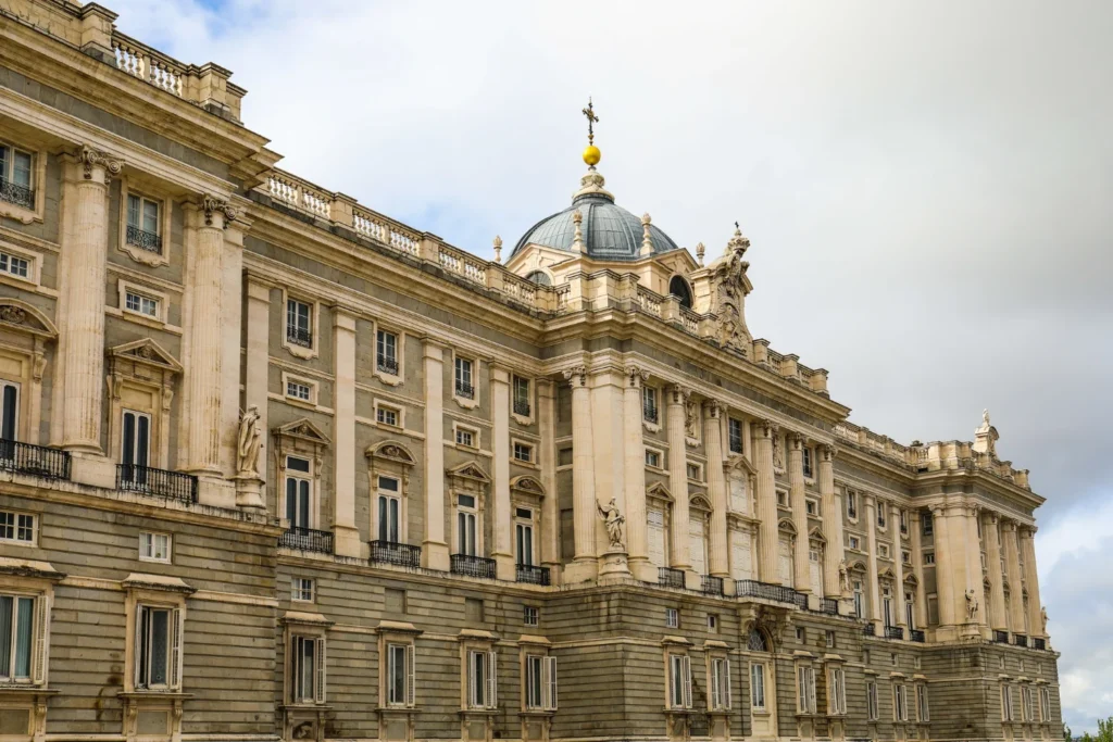 Rowdy Oxford Integris: A Rising Force in Innovation and Disruption